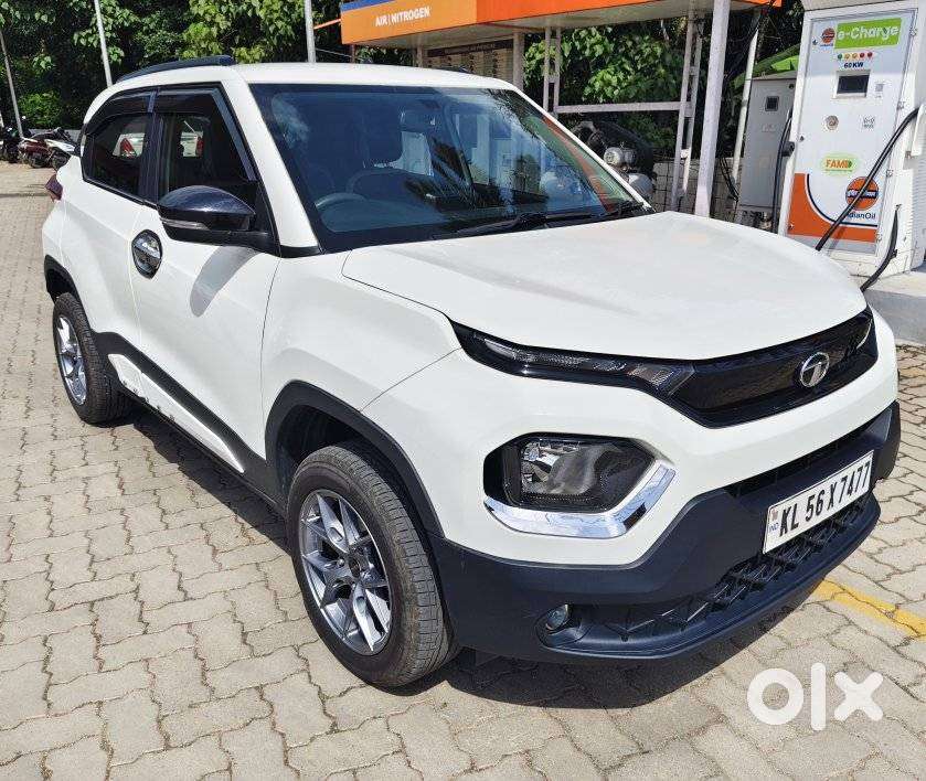 Tata Punch Camo Adventure Mt, 2022, Petrol