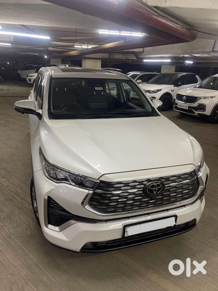 Toyota Innova Hycross 2.0 Zx (o) Hybrid 7 Str, 2025, Petrol