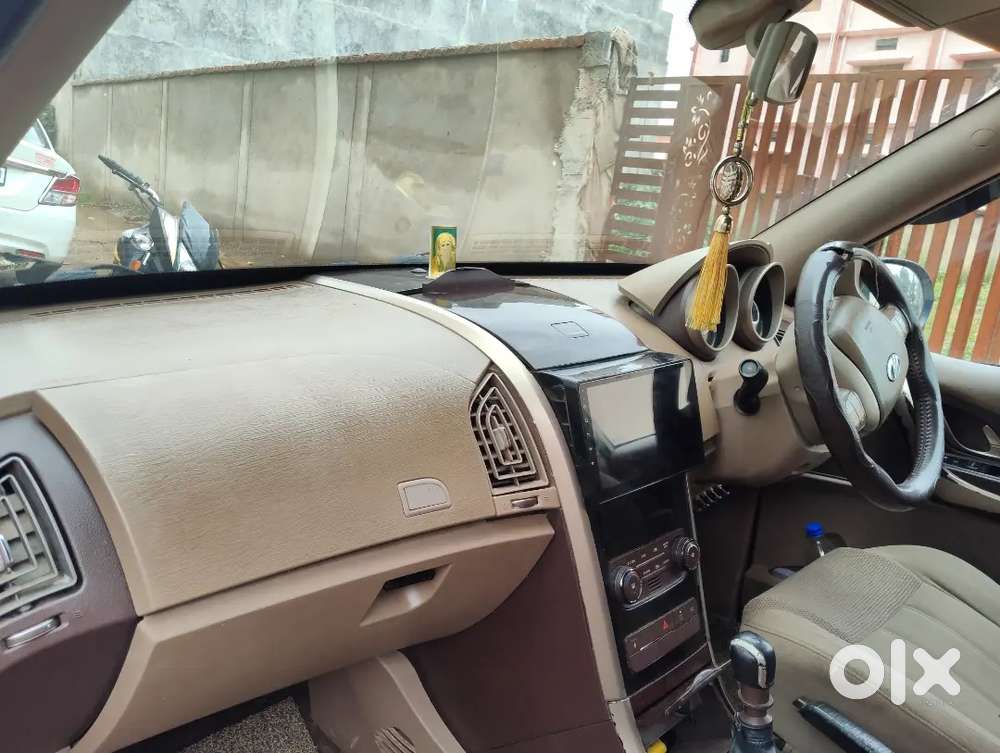 Mahindra Xuv500 2wd 2014