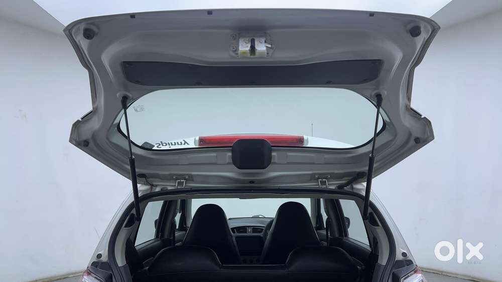 Maruti Suzuki Alto K10 2010-2014 Vxi, 2017, Petrol