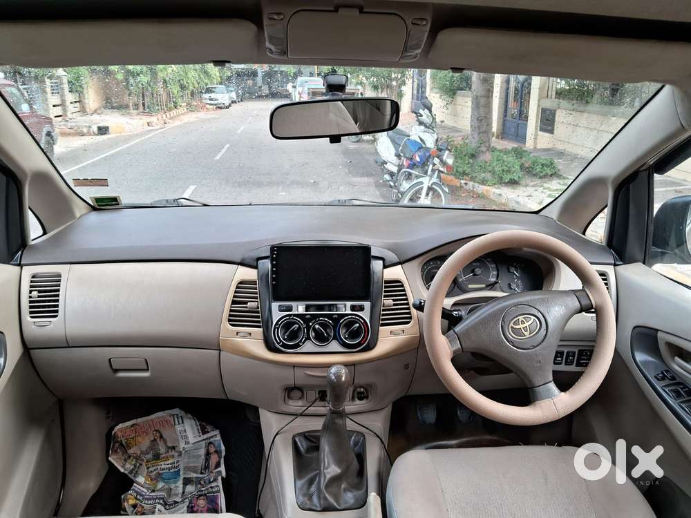Toyota Innova 2004-2011 2.5 G4 Diesel 7-seater, 2011, Diesel