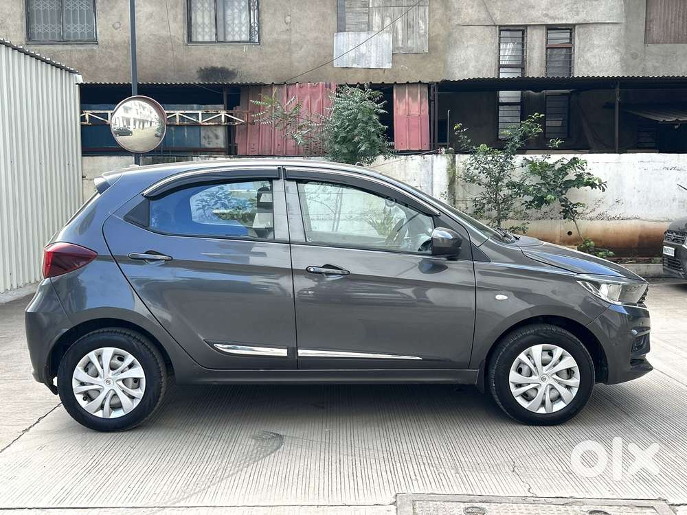 Tata Tiago 1.05 Revotorq Xt, 2022, Petrol