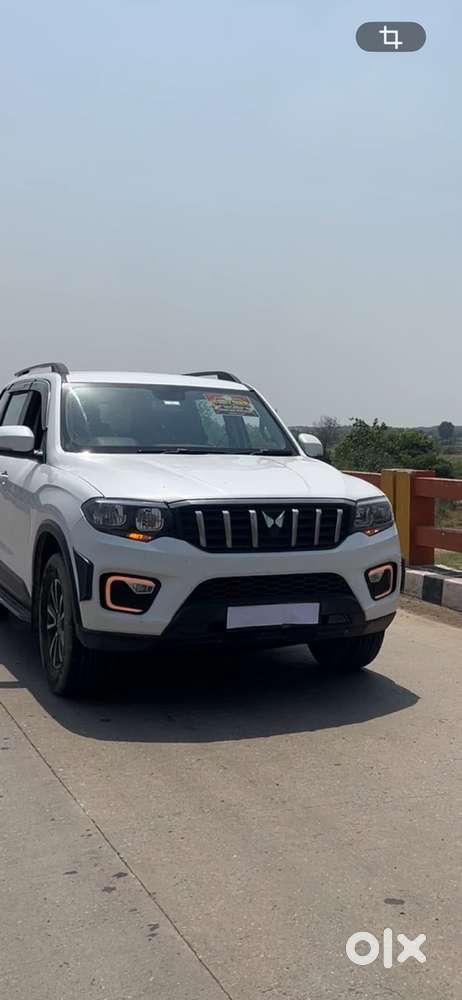 Mahindra Scorpio-n 2023 Diesel Manual