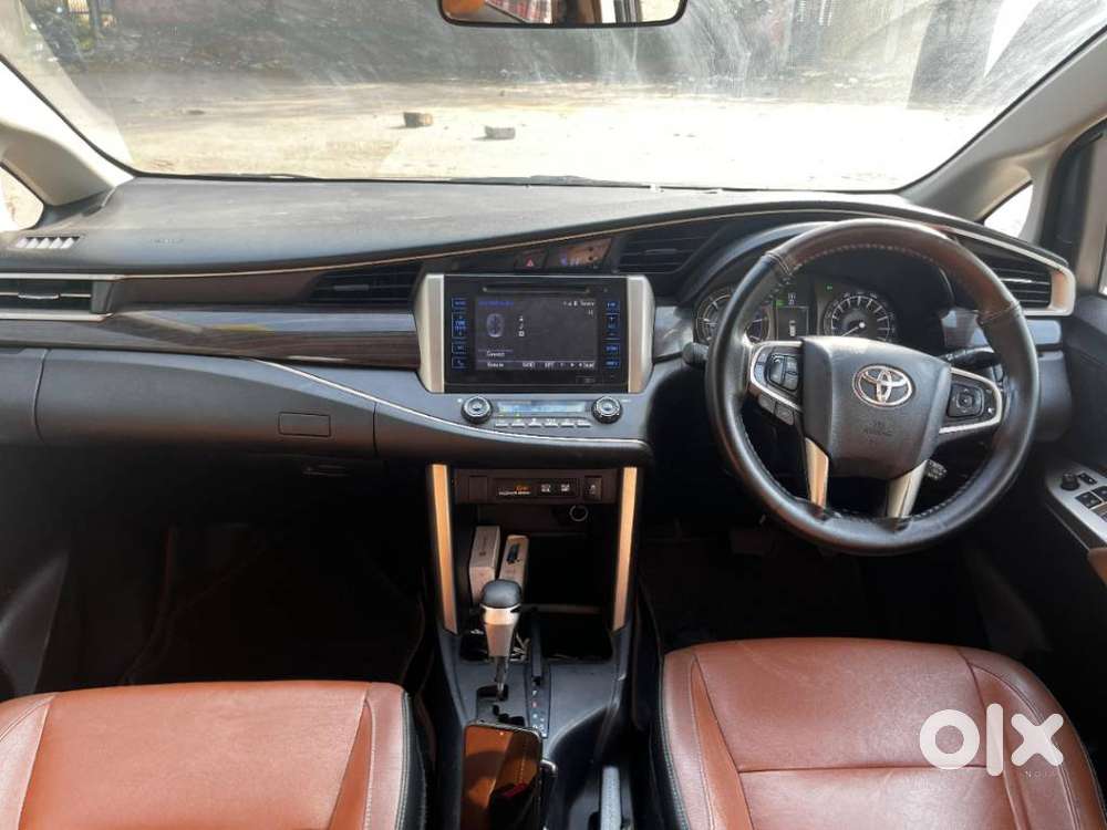 Toyota Innova Crysta, 2018, Petrol