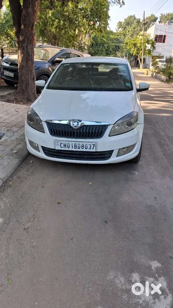 Skoda Rapid Elegance 2015