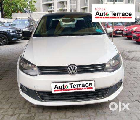 Volkswagen Vento Petrol Highline, 2011, Petrol