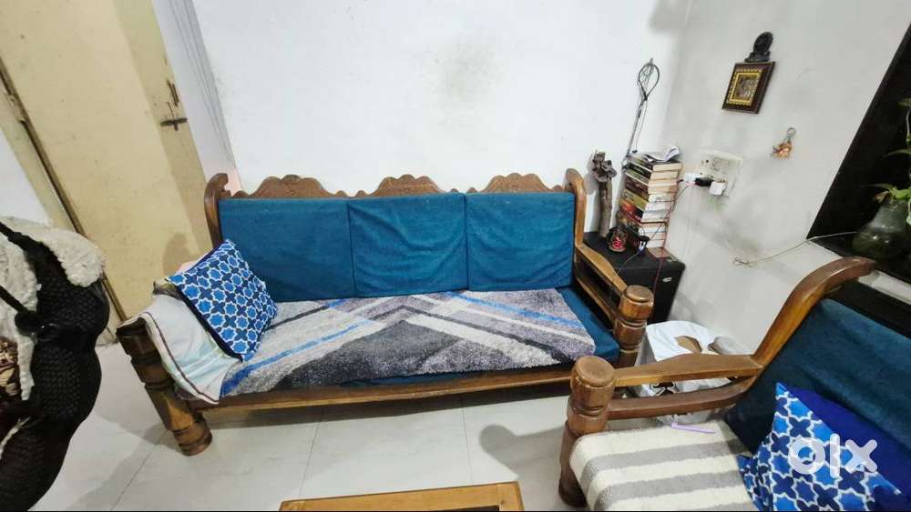 Sofa 3 +1+1 plis tipai price  nigotiable