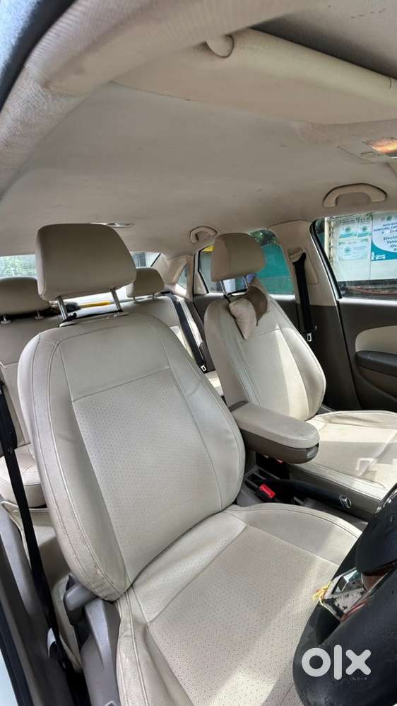 Skoda Rapid 2015 Elegance At 2015 Model