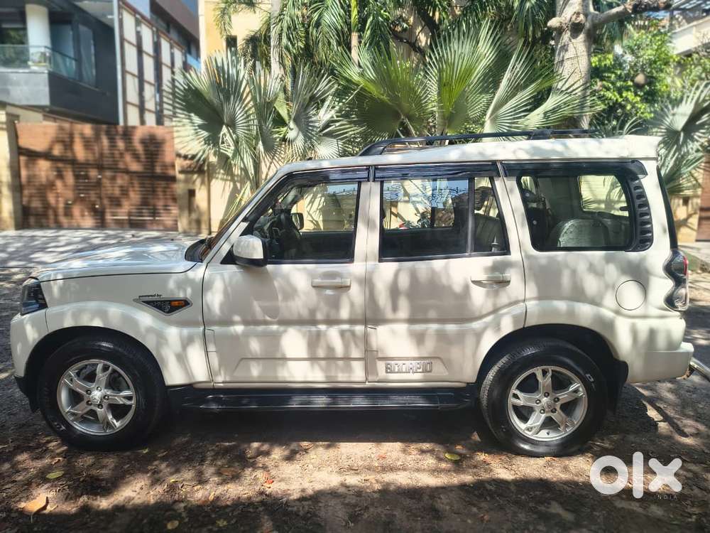 Mahindra Scorpio S6 Plus, 2017, Diesel
