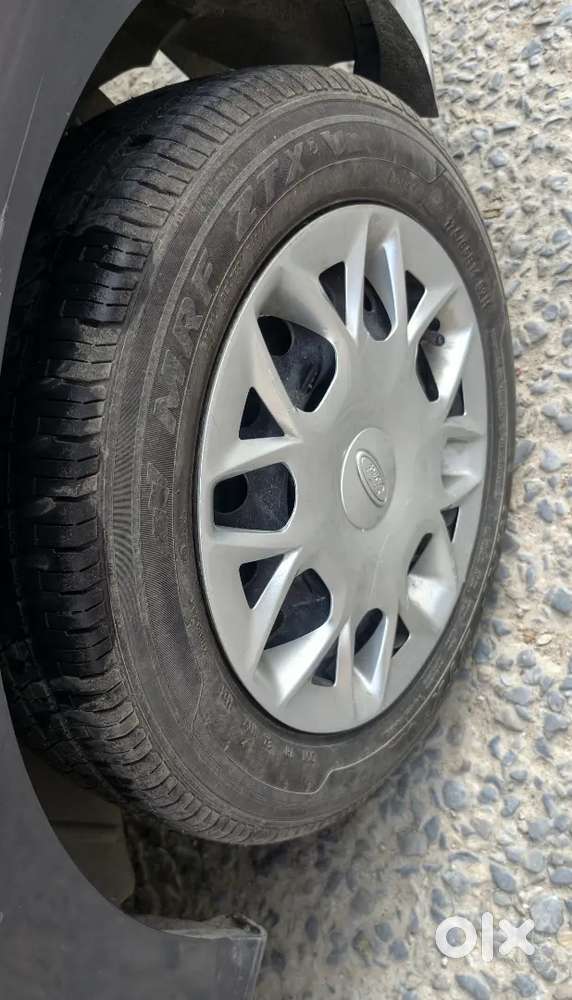 Ford Figo Aspire 2015 Petrol 59000 Km Driven 4 New Tyre
