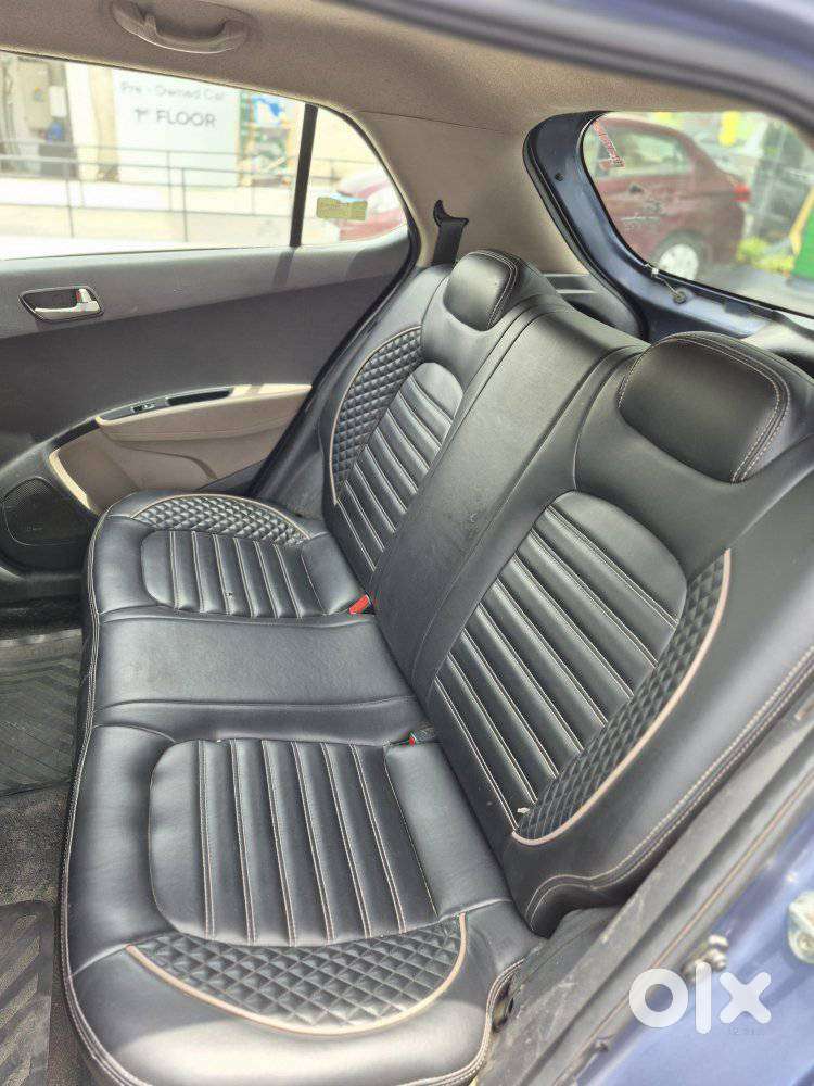 Hyundai Grand I10 Sportz, 2015, Petrol