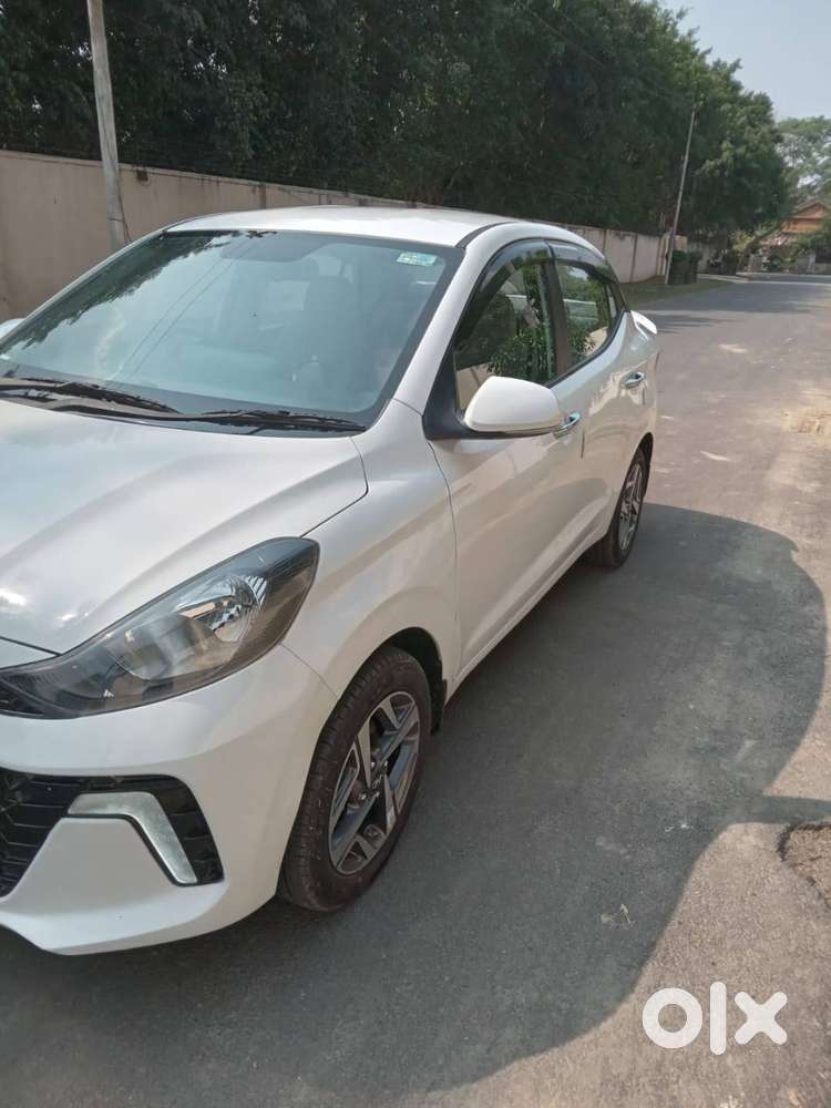 Hyundai Aura