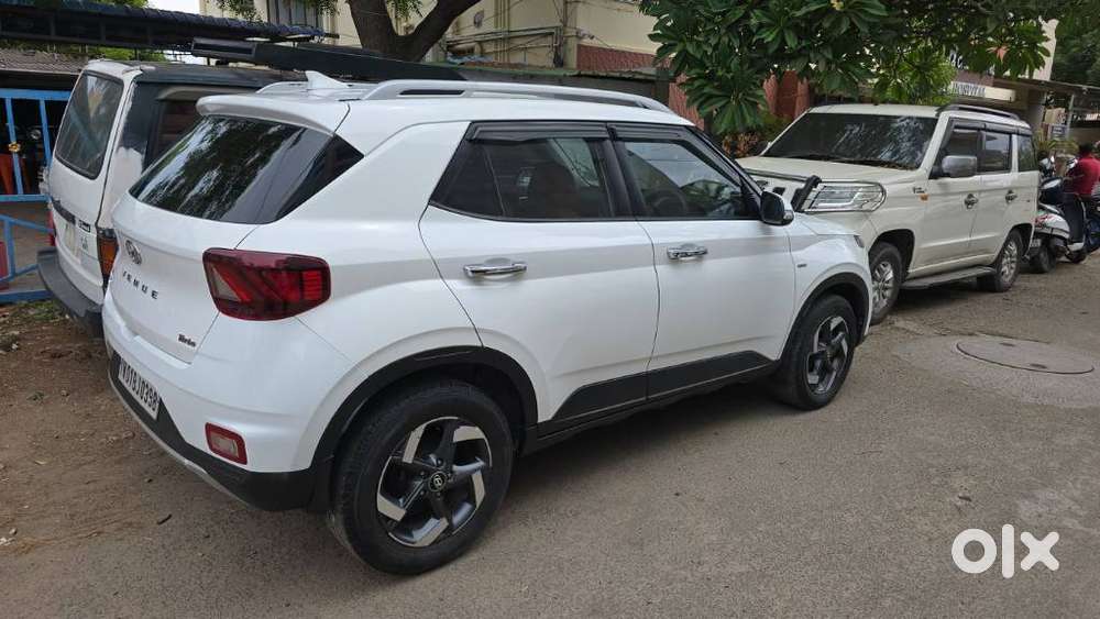 Hyundai Venue Sx Plus Turbo Dct, 2020, Petrol