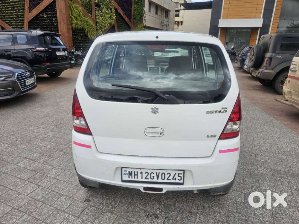 Maruti Suzuki Estilo Lxi Bs-iv, 2011, Petrol