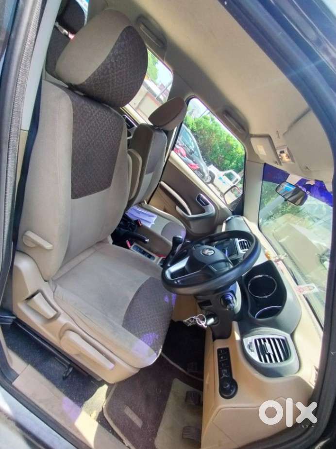 Mahindra Tuv 300 T8, 2015, Diesel