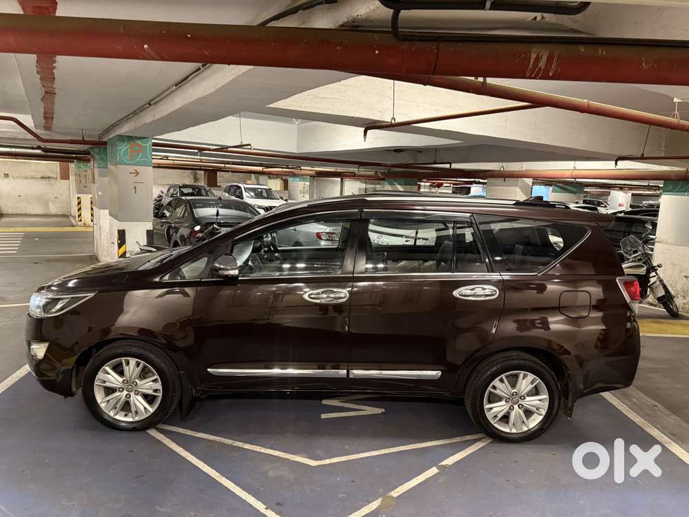 Toyota Innova Crysta Zx 2.4 Diesel 7 Seater, 2016, Diesel