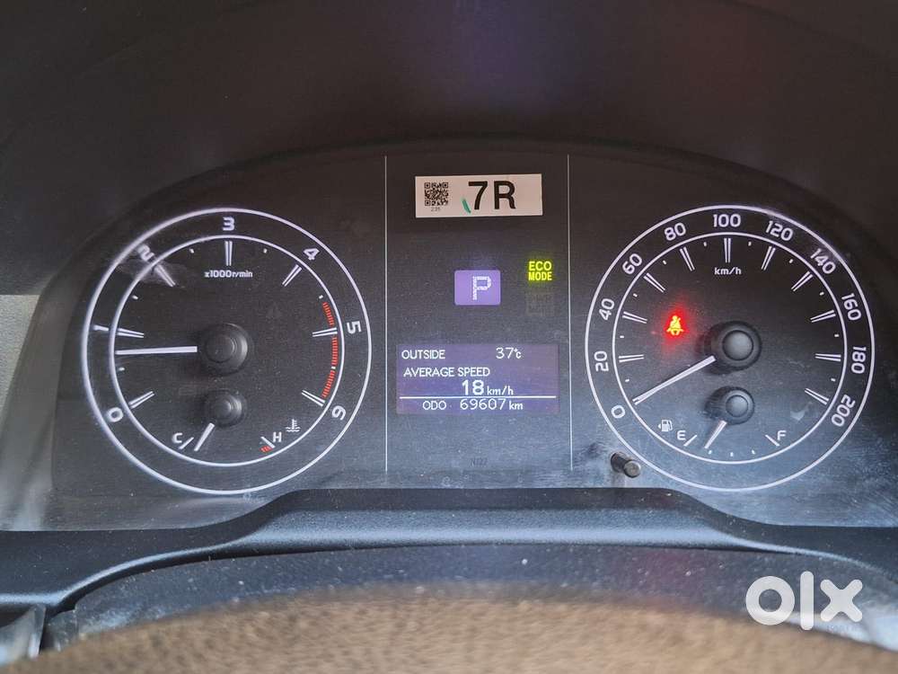Toyota Innova Crysta [2020-ongoing] 2.4 Gx At 8 Str, 2020, Diesel