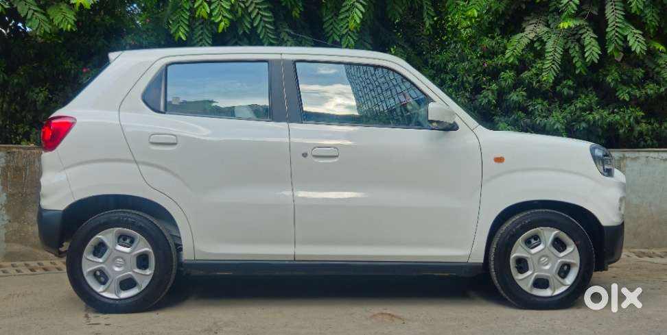 Maruti Suzuki S-presso Vxi Plus Amt, 2021, Petrol
