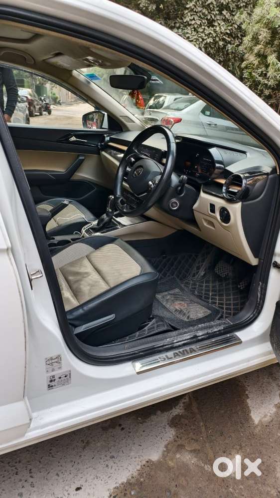 Skoda Slavia 1.0 Tsi Automatic 2023 Car