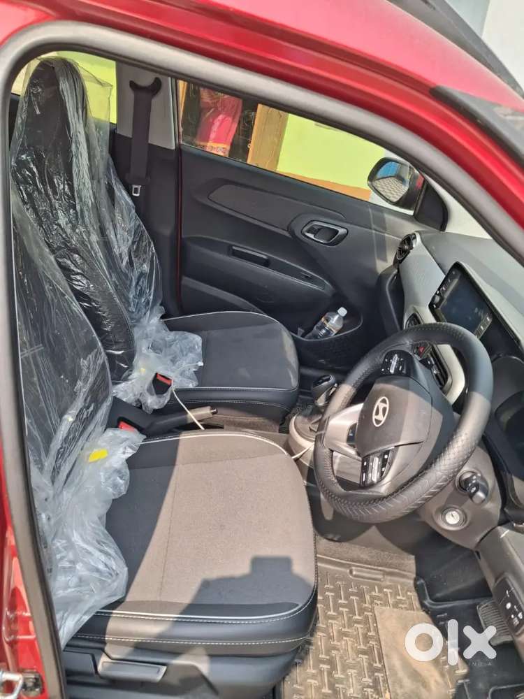 Hyundai Exter 2025 Petrol 8200 Km Driven