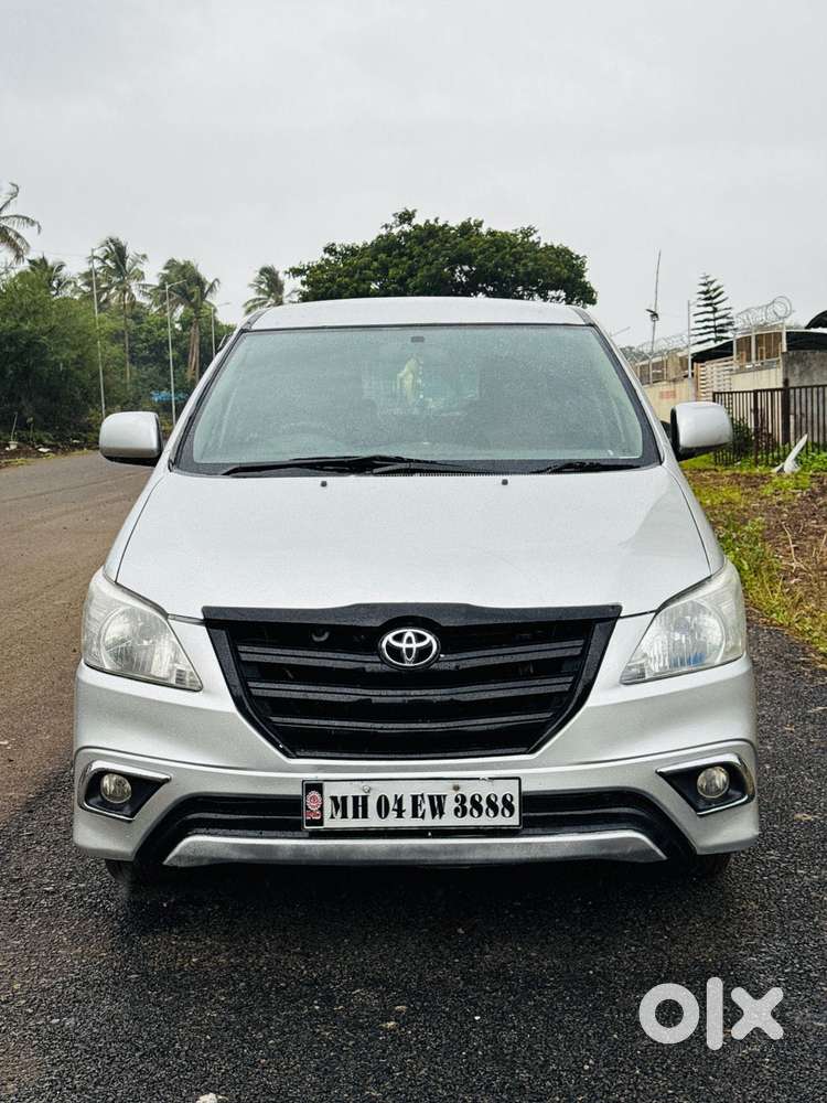 Toyota Innova 2012-2013 2.5 E Diesel Ms 7-seater, 2011, Diesel