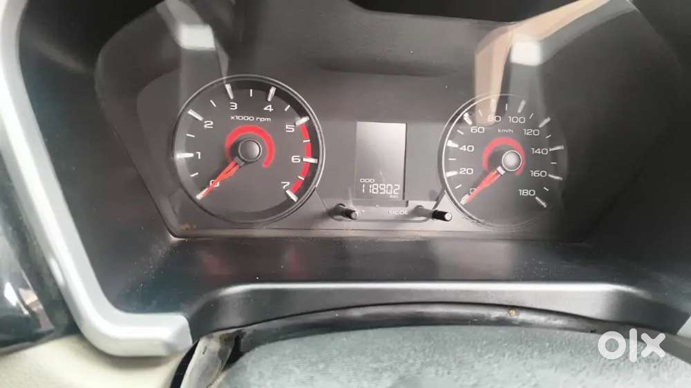 Mahindra Kuv 100 2016 Km Driven