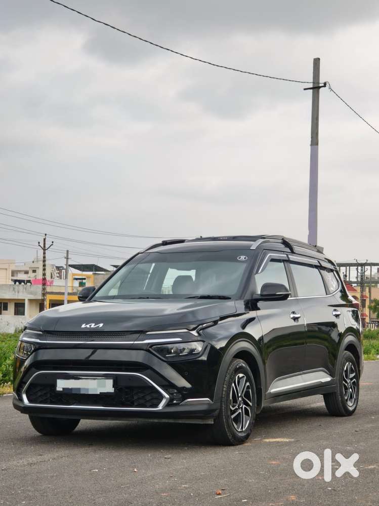 Kia Carens Luxury (o)1.5 Diesel At 7 Str, 2023, Diesel