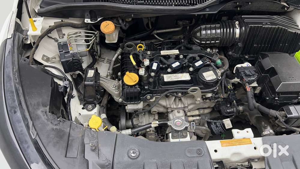 Tata Altroz 1.2 Xe Rhytm Petrol, 2021, Petrol