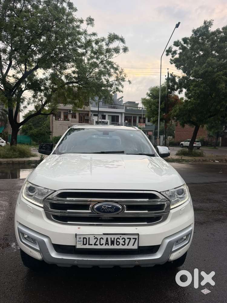 Ford Endeavour 2.2 Titanium At 4x2, 2017, Diesel