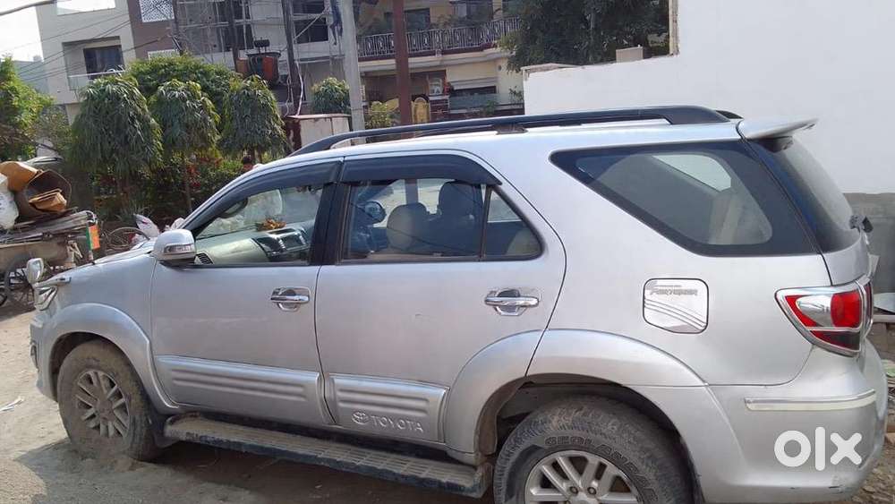 Toyota Fortuner Legender 2013 Diesel Well Maintained