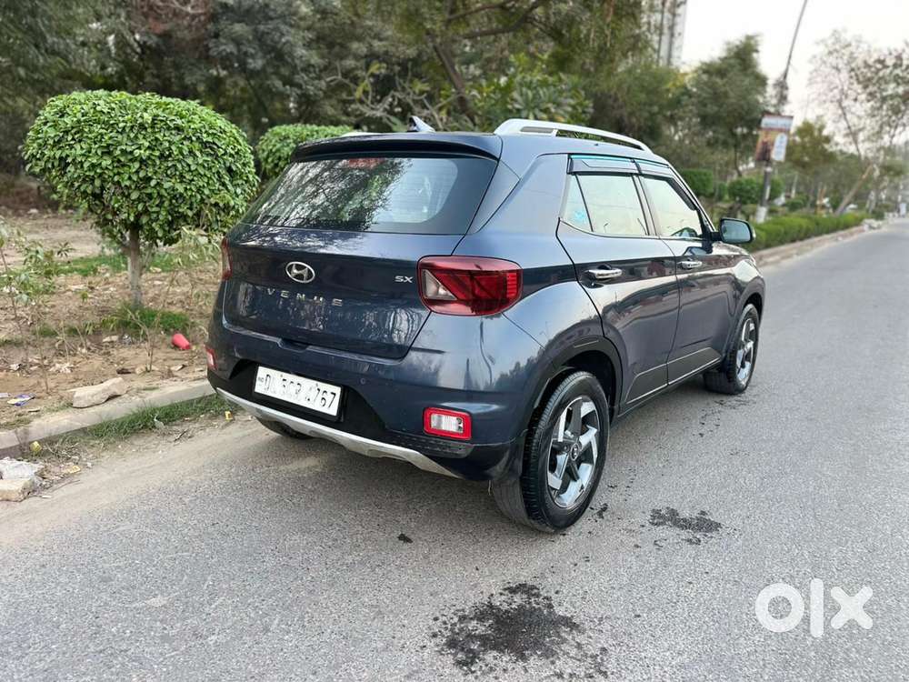Hyundai Venue Sx Plus Turbo Dct, 2020, Petrol