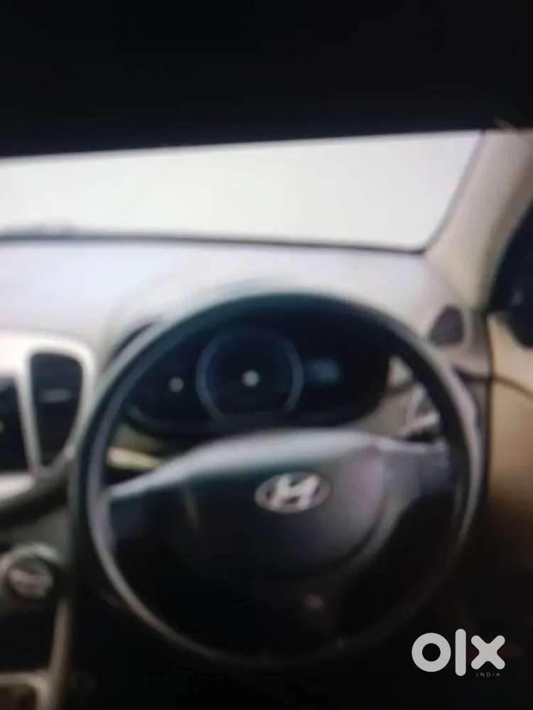 Hyundai Grand I10 2014 Petrol 60000 Km Driven