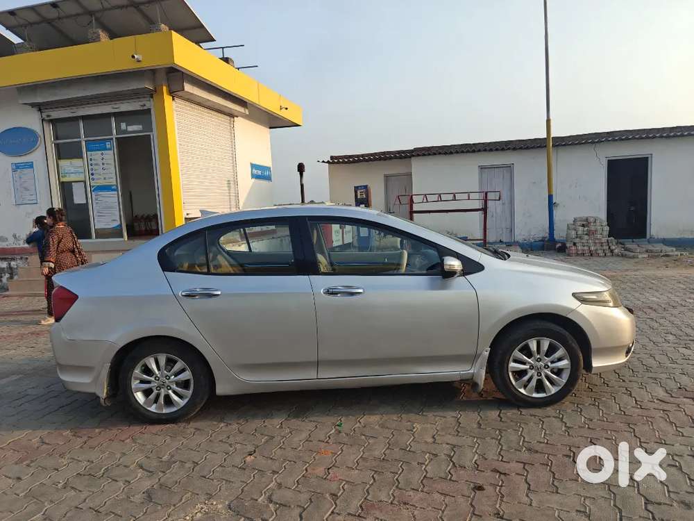 Honda City Silver Ivtec V Mt Excellent Condition, September 2012 Model
