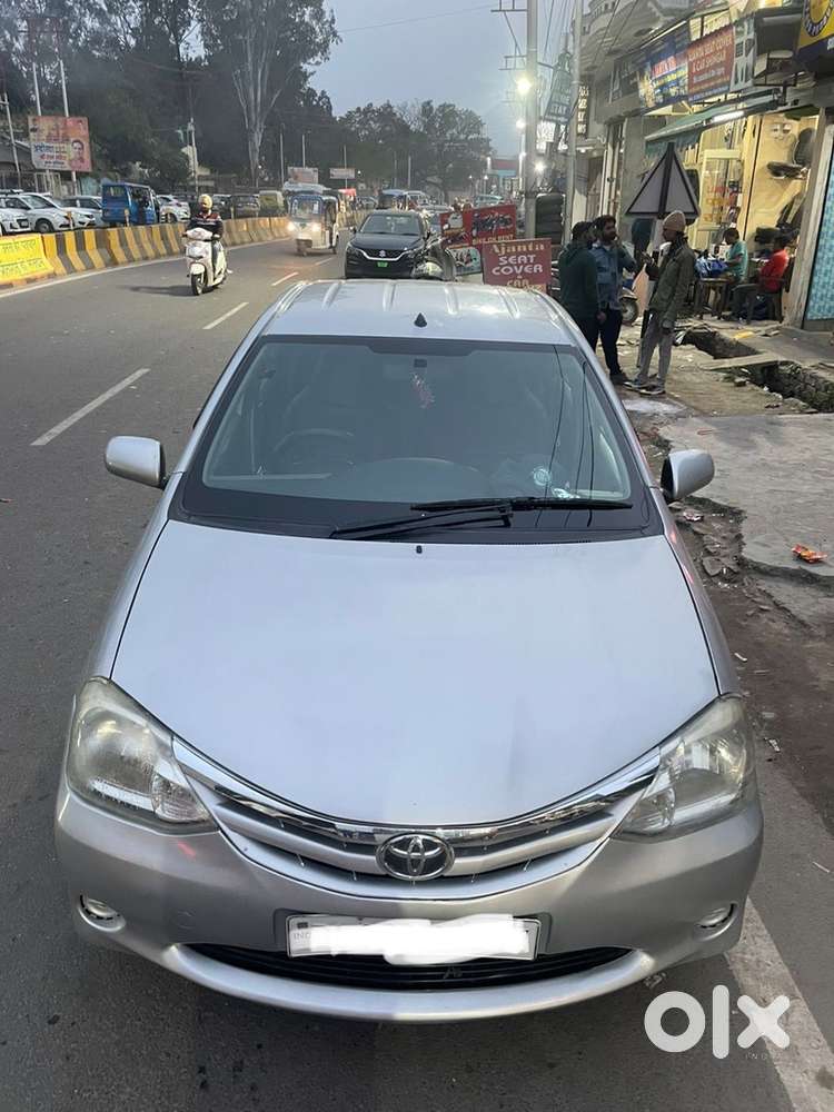 Toyota Etios 1.5 G 2011