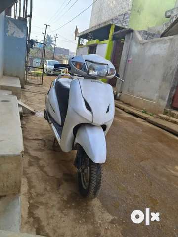 Honda activa 2013 best condition no need to repair scooty