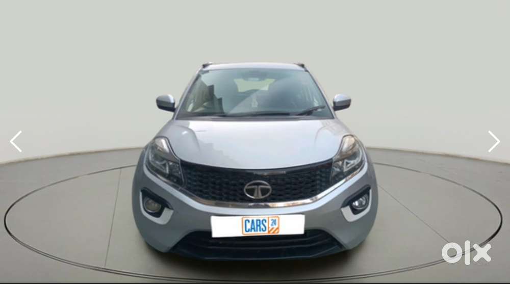 Tata Nexon Petrol Amt 2018