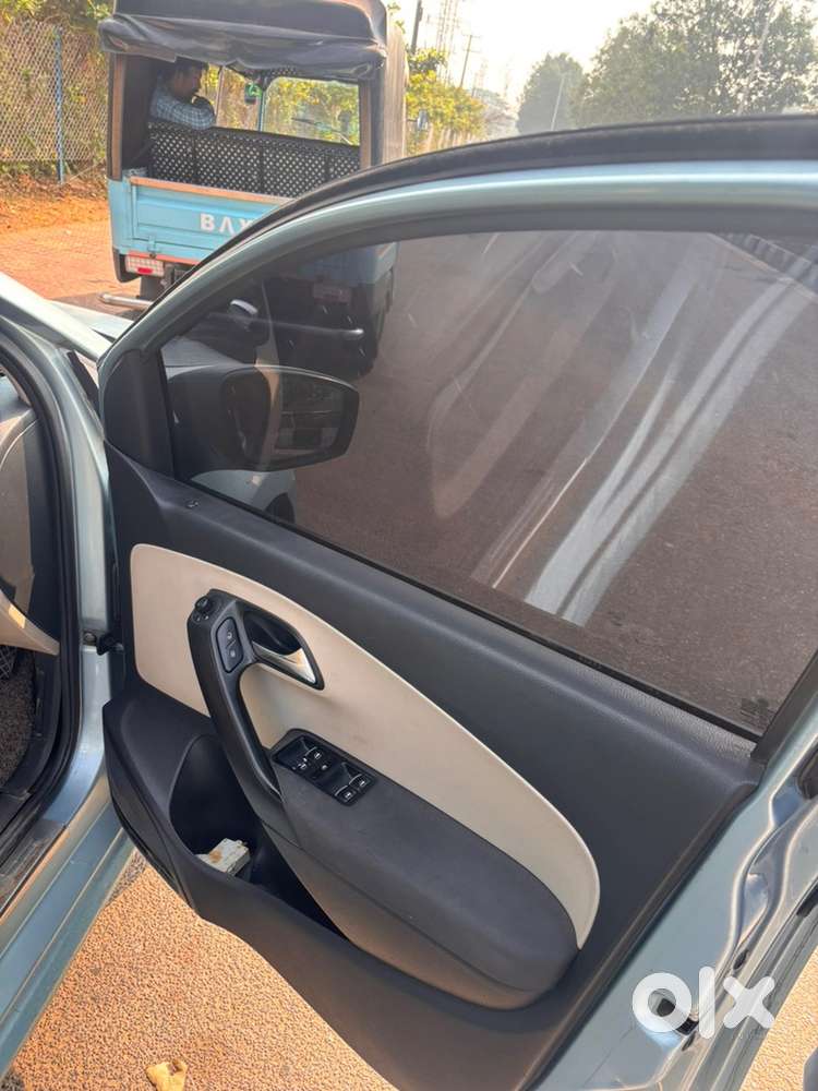 Volkswagen Polo 2012 Diesel 145000 Km Driven