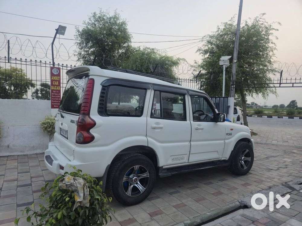 Mahindra Scorpio Sle Bsiv, 2014, Diesel