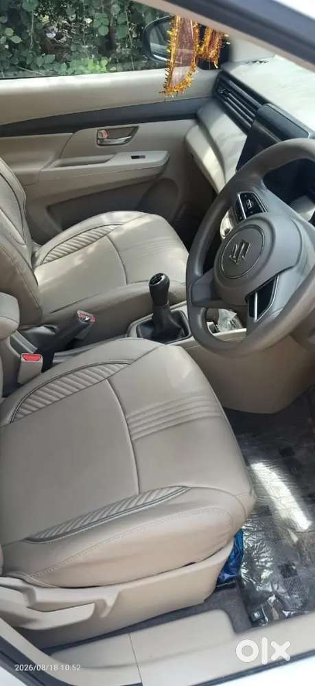 Maruti Suzuki Ertiga Vxi 2026