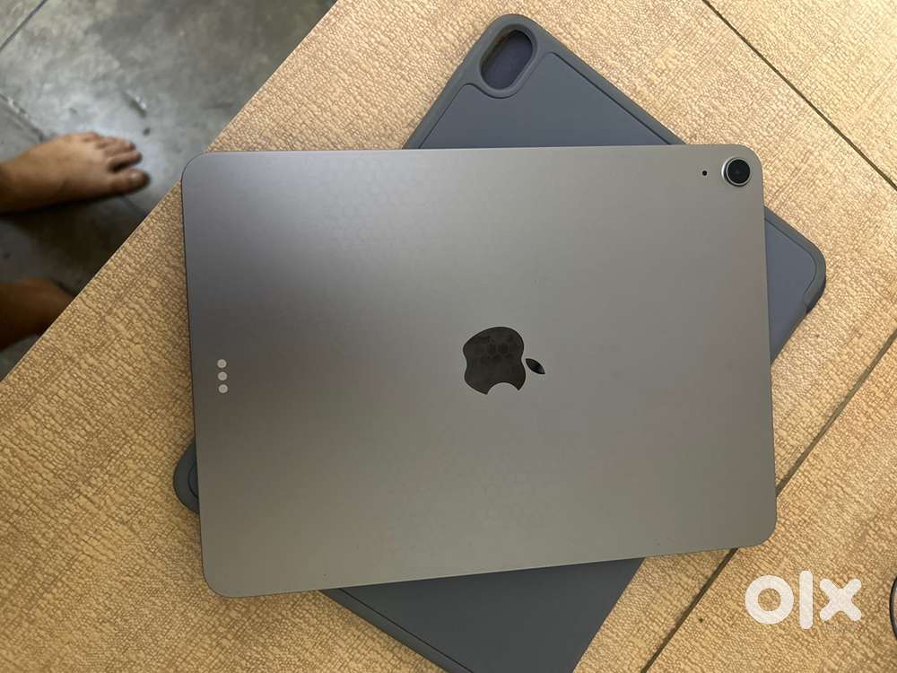 M4 i pad apple under warranty 11 inch 256 gb