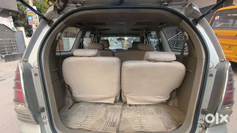Toyota Innova 2.5 G (diesel) 7 Seater, 2011, Diesel