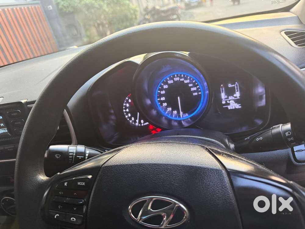 Hyundai Venue S 1.2 Petrol, 2019, Petrol