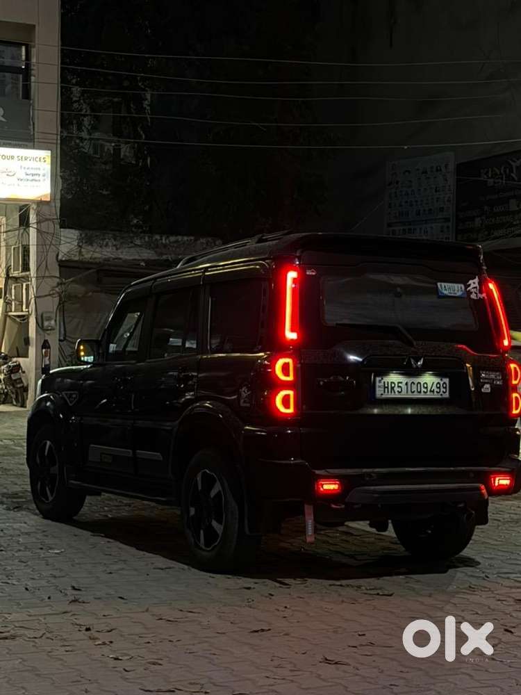 Mahindra Diesel Car 2024