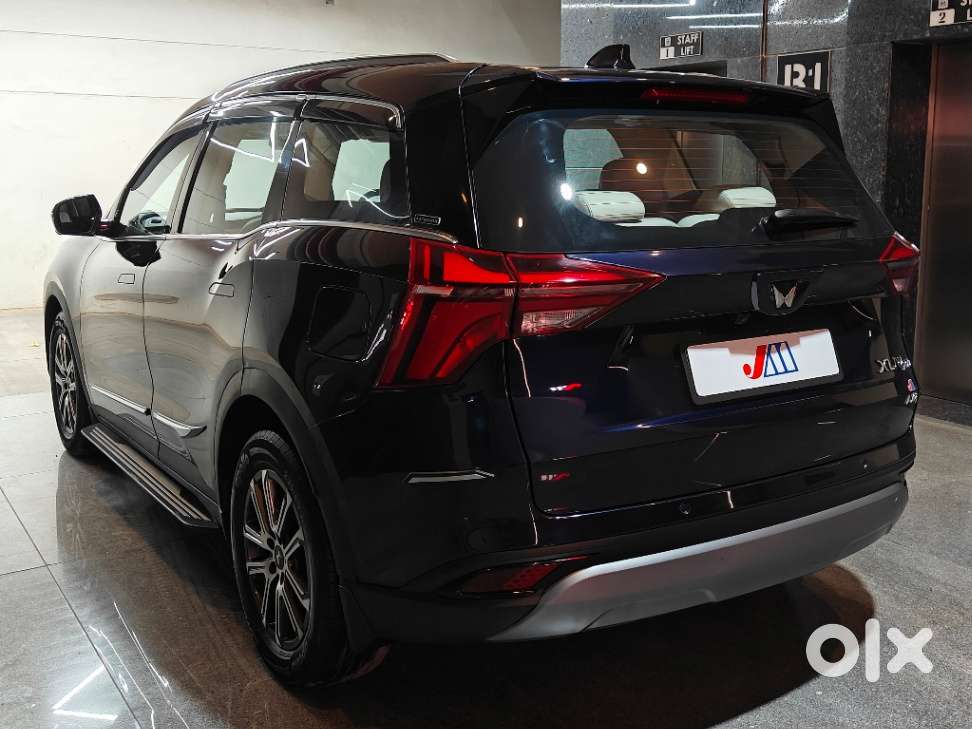 Mahindra Xuv700 2.2 Ax 7 Diesel At Luxury Pack Str Awd, 2023, Diesel