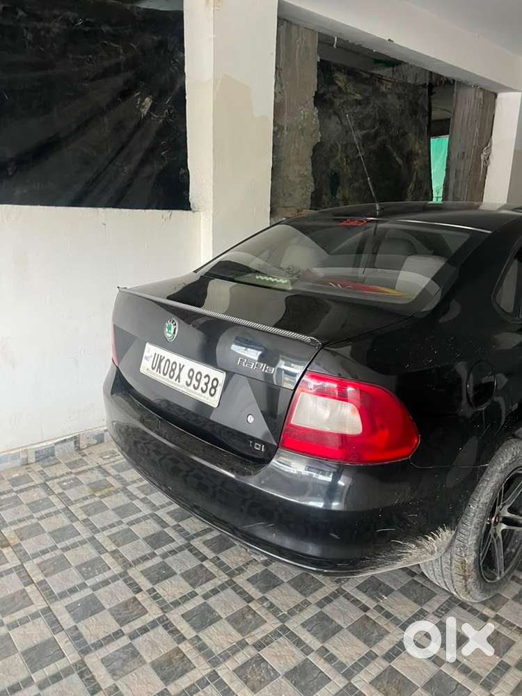 Skoda Rapid Diesel Manual 2012
