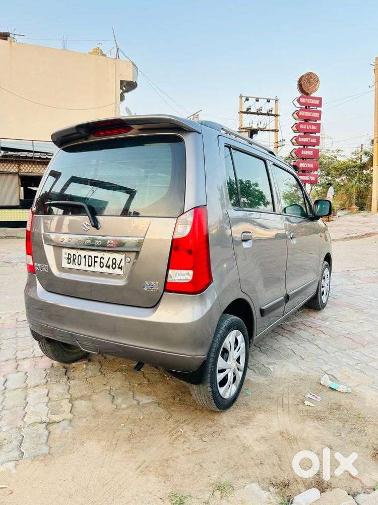 Maruti Suzuki Wagon R Amt Vxi, 2017, Petrol