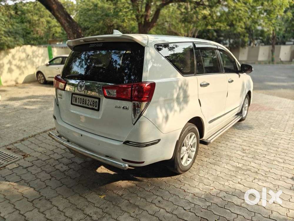 Toyota Innova Crysta 2.8 Gx At, 2017, Diesel
