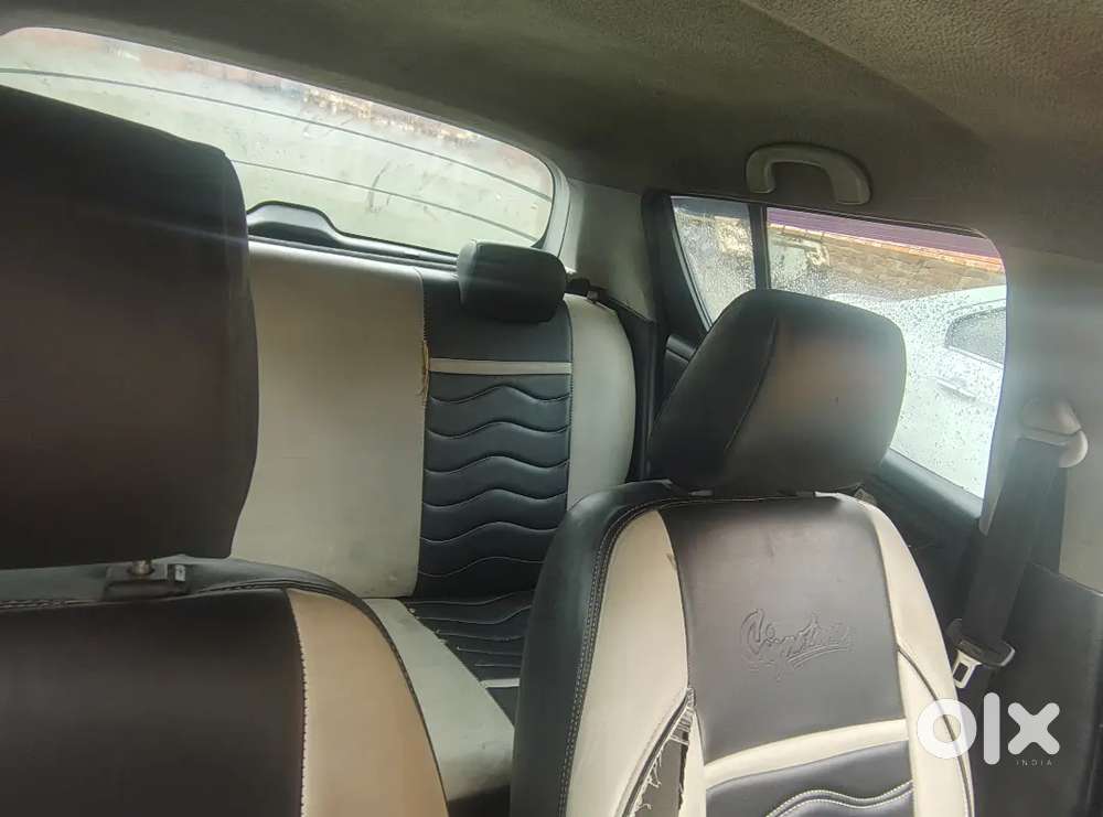 Maruti Suzuki Swift 2011 Diesel 100000 Km Driven