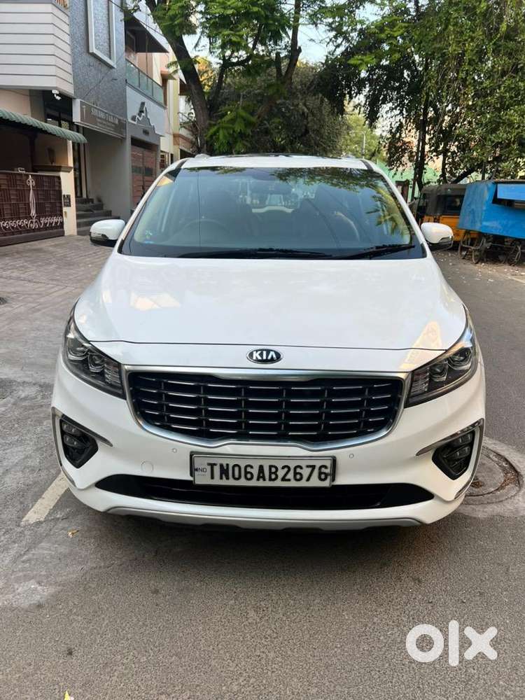Kia Carnival 2021 Diesel Well Maintained