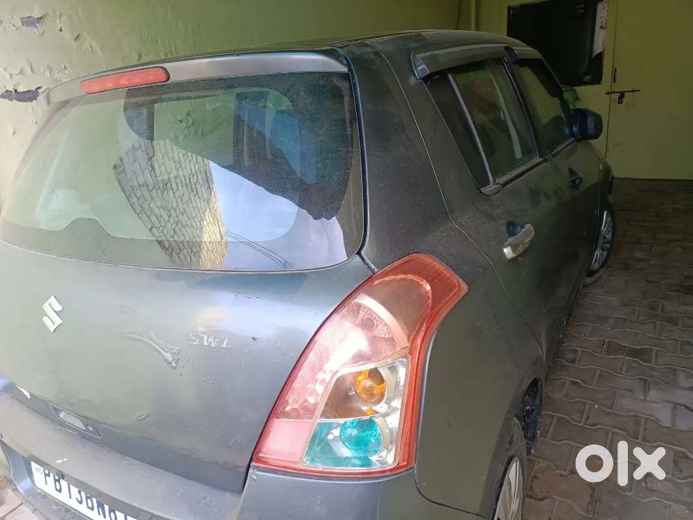Maruti Suzuki Swift 2006 December